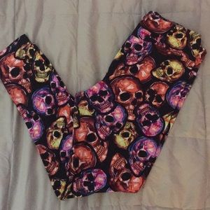 Lularoe Halloween 2018 Skulls Leggings TC